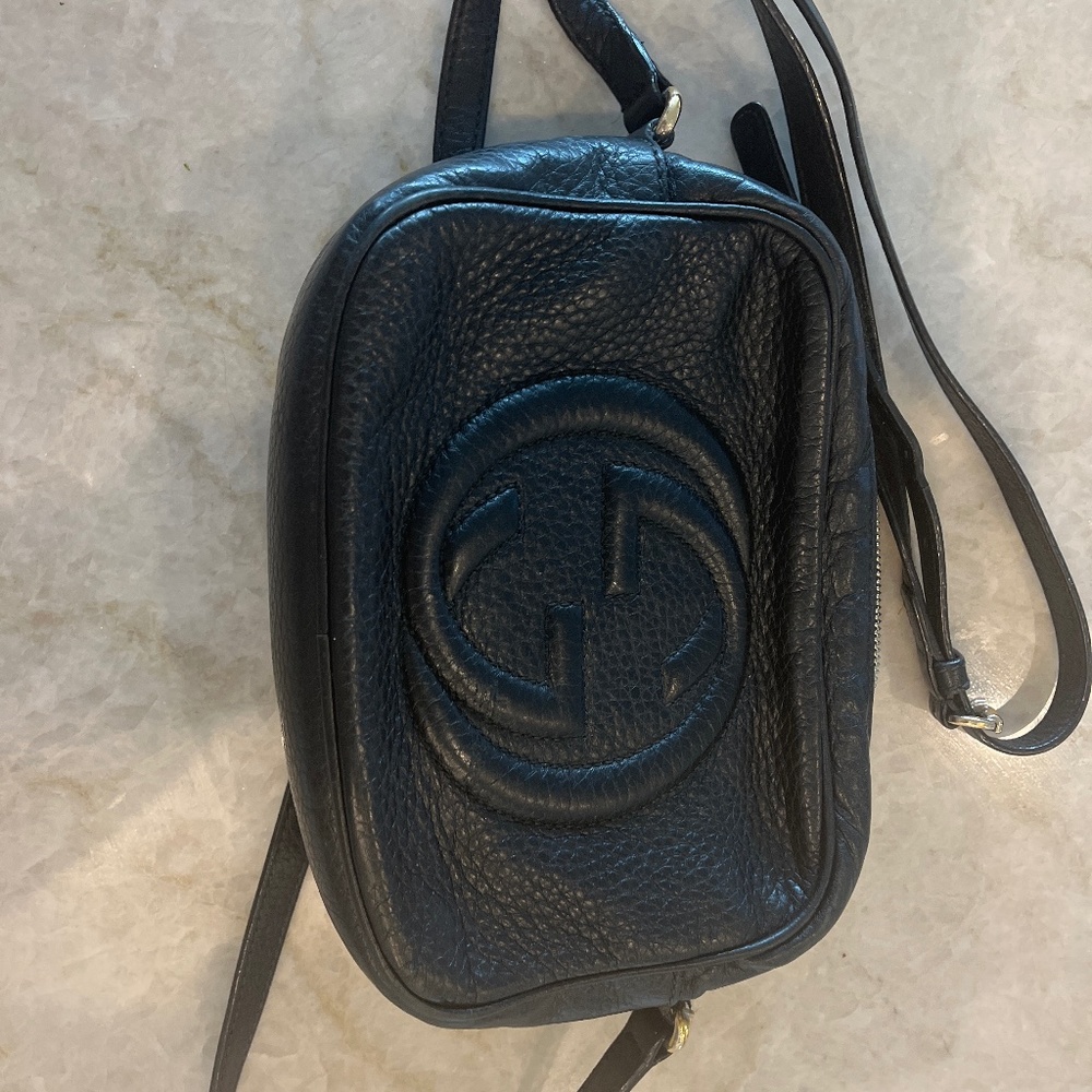 Gucci small soho disco bag black